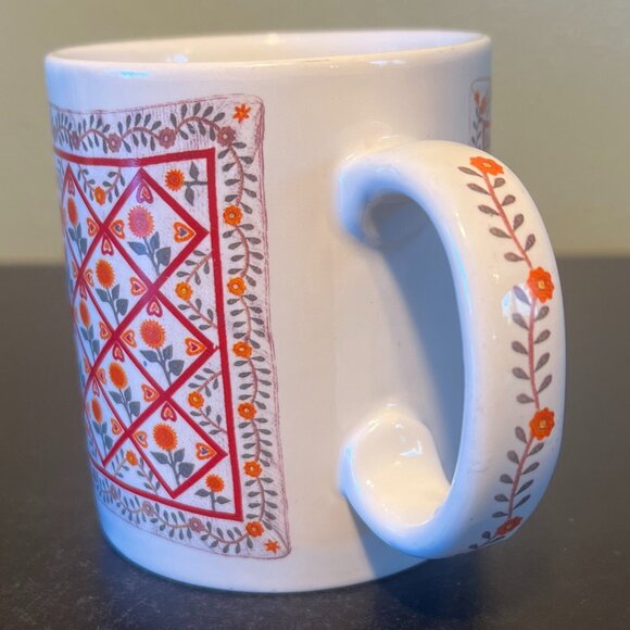 Vtg OTAGIRI Museum of American Folk Art SUNFLOWERS AND DOUBLE HEARTS Quilt Mug - Picture 6 of 10